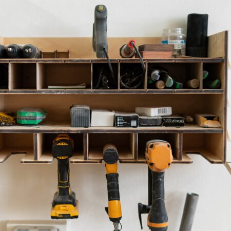 FERRETERIA Y CACHARRO